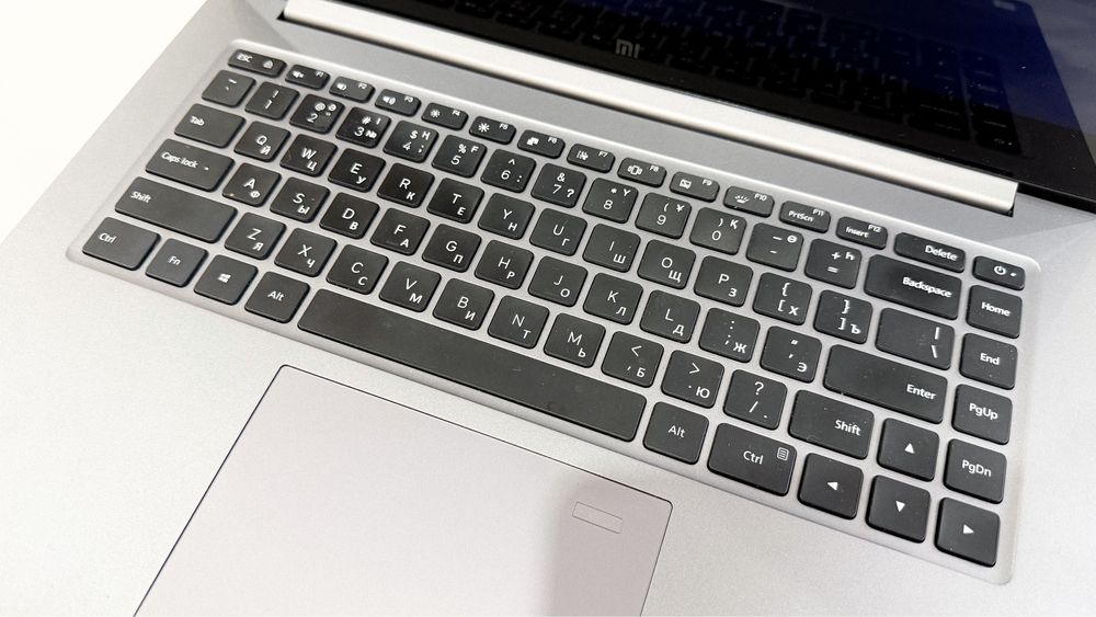 Продам ноутбук Xiaomi Mi Notebook Pro 15.6