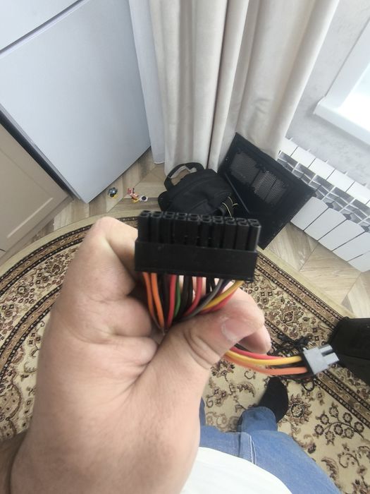 Продам блок питания 550w