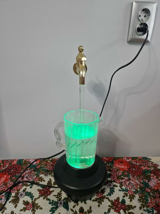 Магическа чешмичка-лампа с променящи се цветове