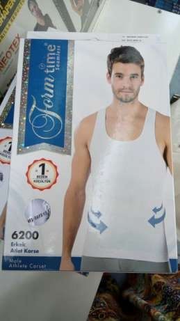 Mayka Turkiyada chiqarilgan FORM TIME ORIGINAL 100% oq qora rangi bor