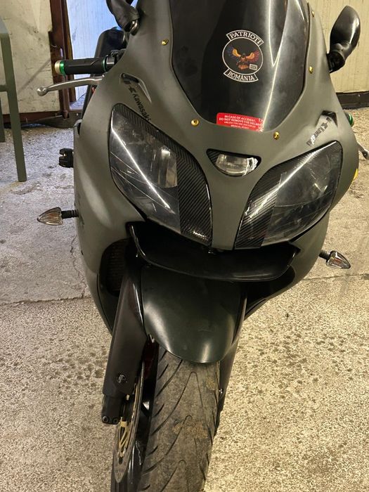 Kawasaki Ninja ZX-6R  2500€ negociabil