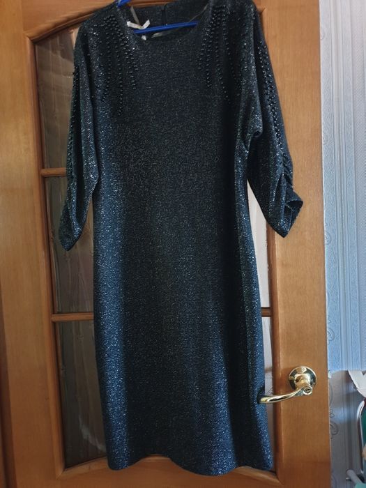 Платье женское с рукавом