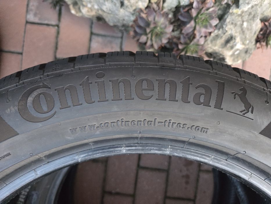 Anvelope CONTINENTAL 225/50/17