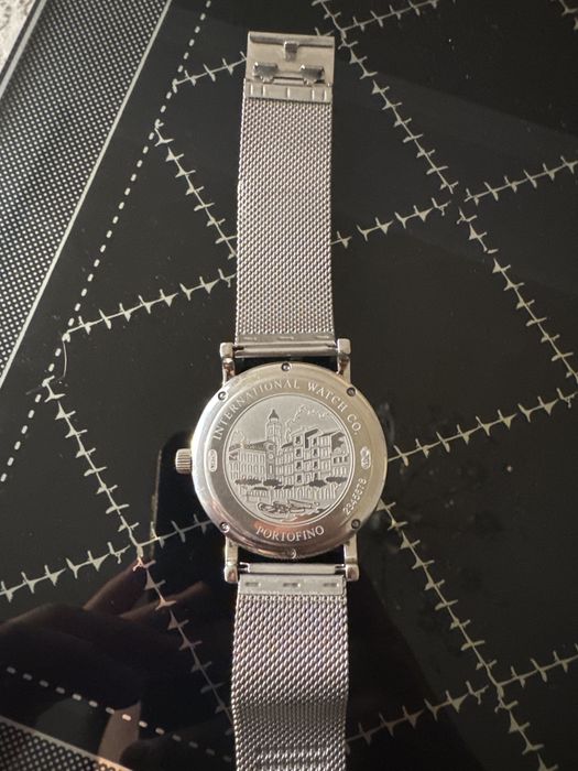 Продам расскошную часы Tumar