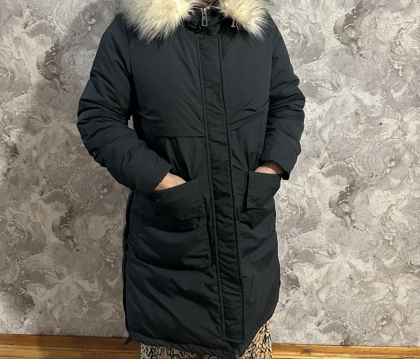 Продам женские куртки