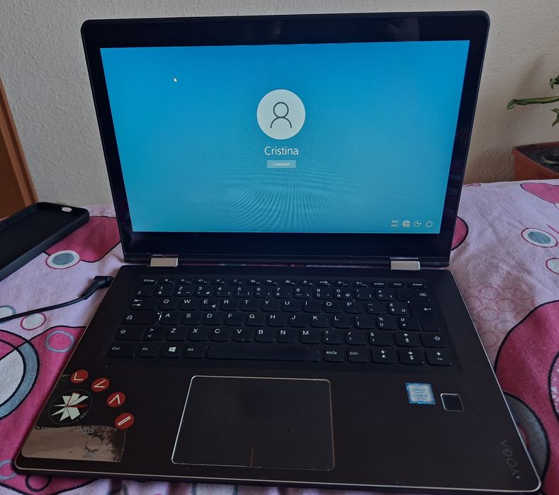 Vand Laptop Lenovo Yoga