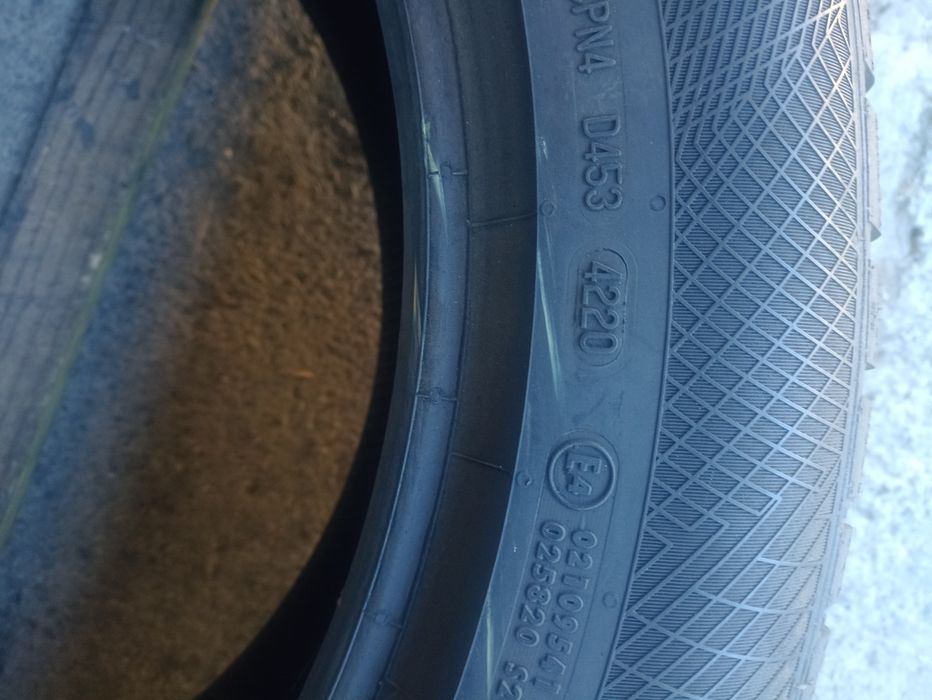4 anvelope de iarna Continental 255/50 R20 2xdot 1019 2xdot 4220