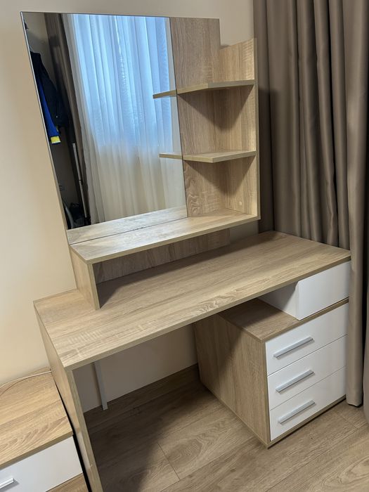 Тоалетка , дъб сонома + бял гланц