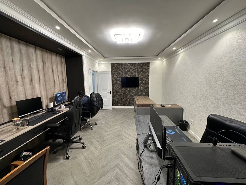 Центр Ц2 Алайский рынок Коммерческое помещение Офис, 90м2.Авторский