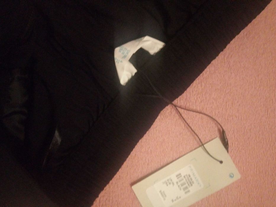 Pantaloni damă mărimea S sau XS prețuri de la 29 RON