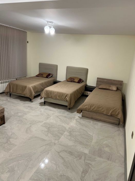 Етаж от къща под наем