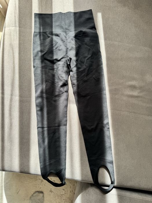 Черен клин Шейн нов