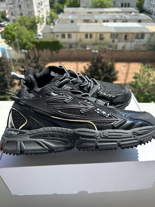 Vand Off-White Be Right Back