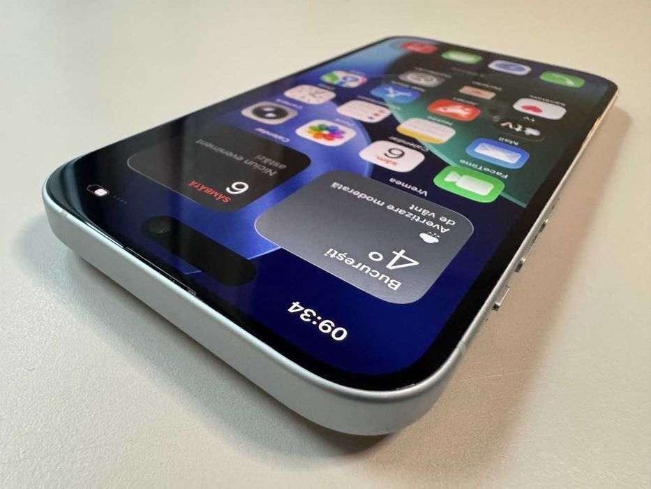  Apple / iPhone 15 128 Gb / Blue