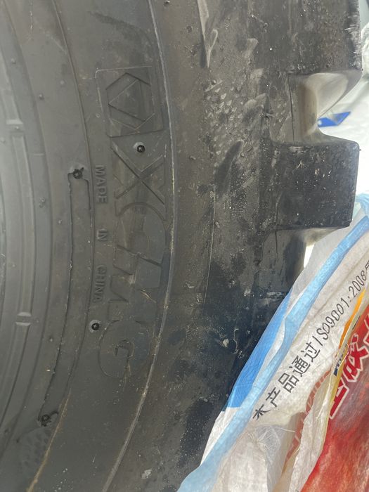 23.5-25 XCMG шины