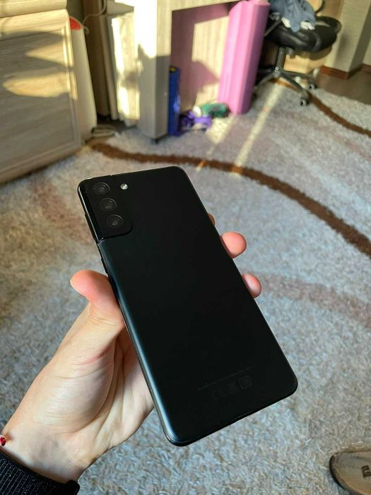 Samsung Galaxy S21 5G, 128ГБ, Phantom Black Б/У