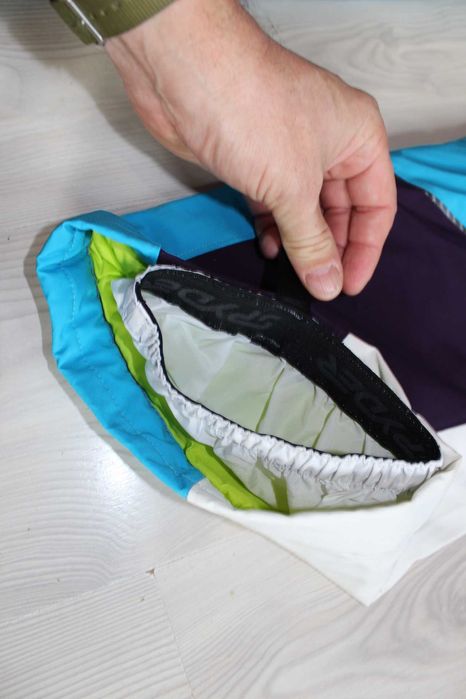 Pantaloni femei ski / munte / iarna SPYDER profesionisti, marime 42 L