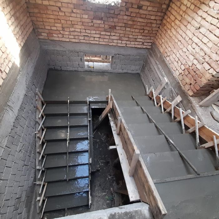 Бетонная лестница