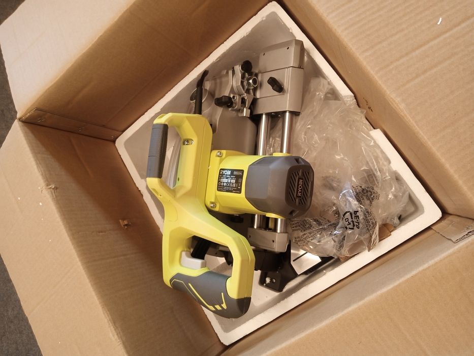 Пила торцовочная