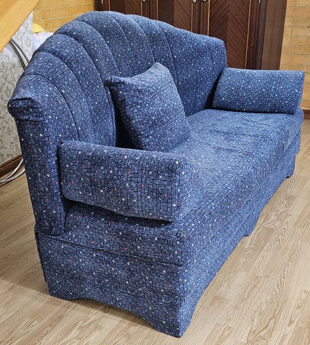 Диван. Мягкая мебель