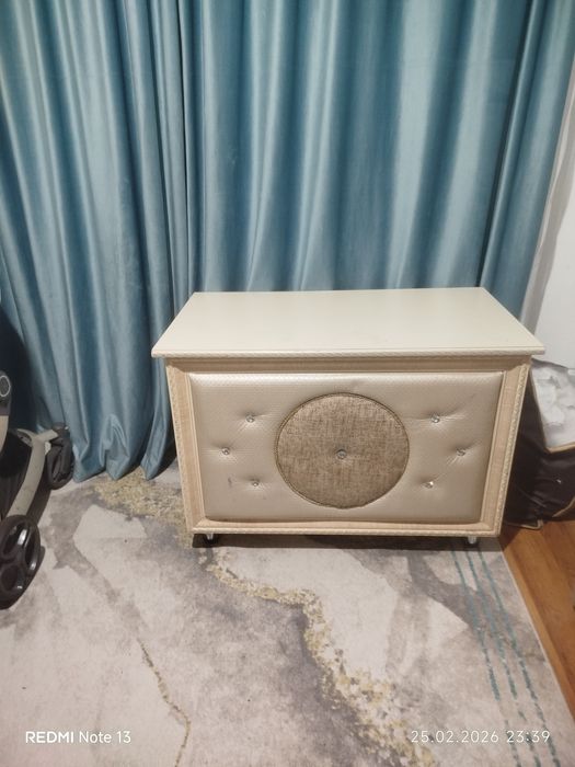 Сандык сатылады .