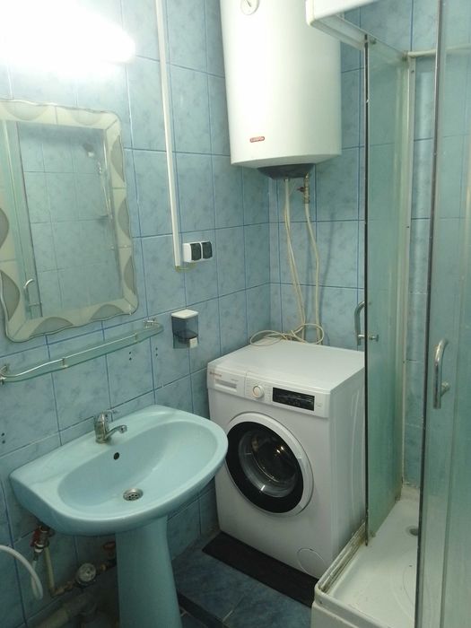 Vand Apartament 2 Camere Decomandat 60mp Strehaia Zona Centrala