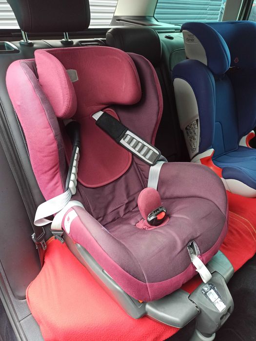 Scaun auto cu Isofix (9 - 18 kg) - Britax Romer - Safefix Plus