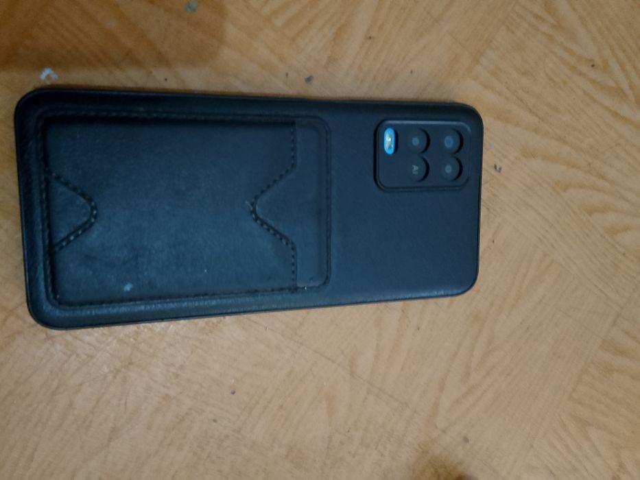 Продам ОPPO A54.