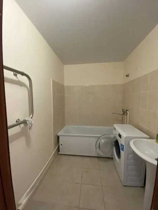 Продам 2шку в мкр Аэропорт