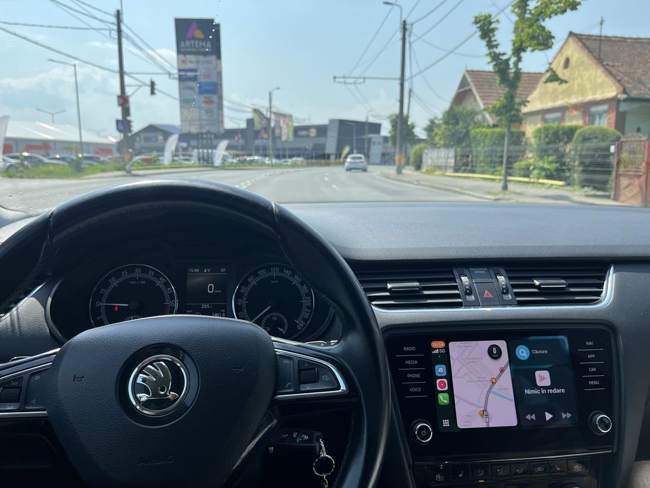 SKODA Octavia 2018 — imagine 4