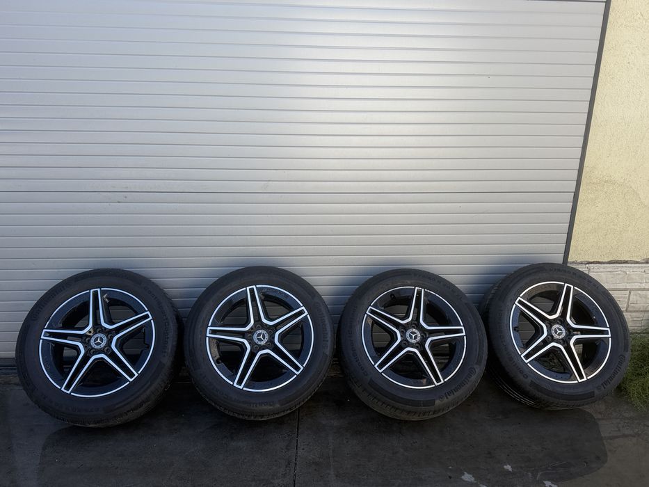 Продавам оригинален комплект Mercedes-Benz OEM 20” джанти с гуми – 5×112.
