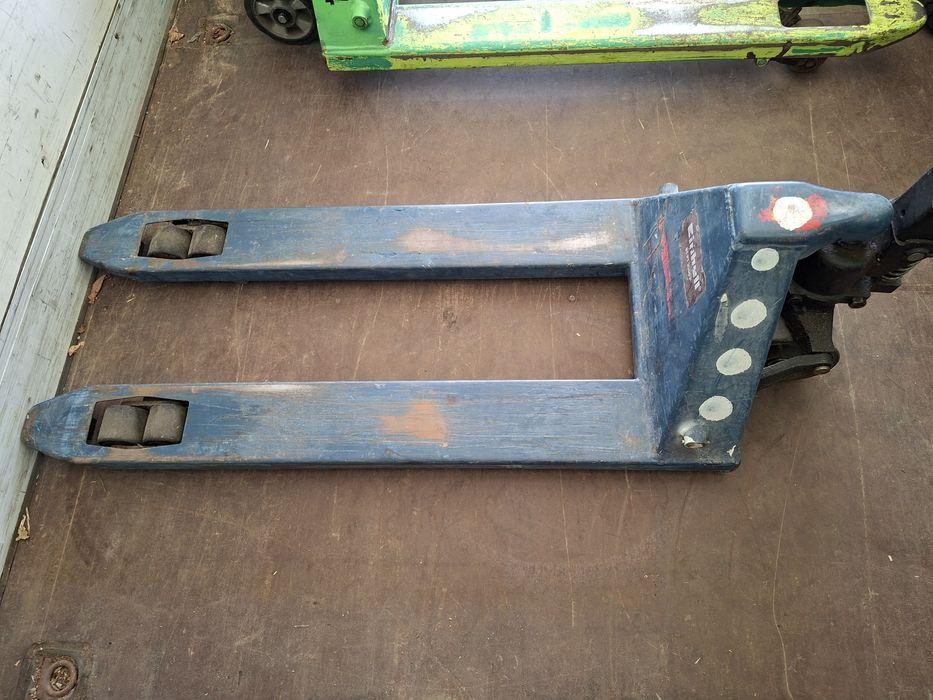 Палетна количка 2 броя