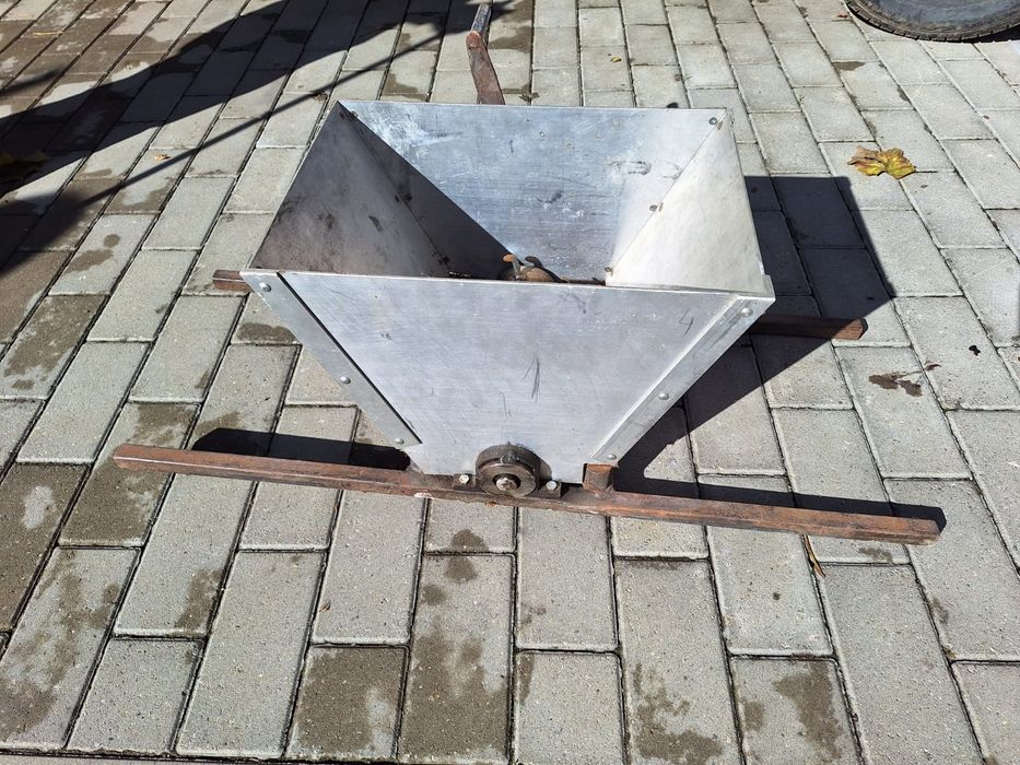 , tocator ,Zdrobitor fructe