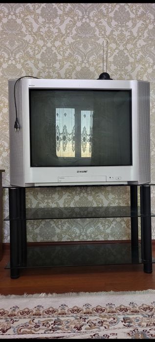 Телевизор рабочий