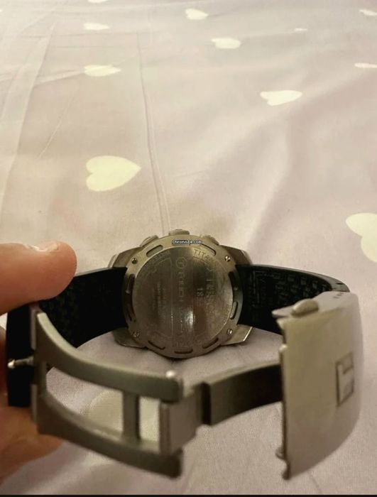 TISSOT  T touch  titan