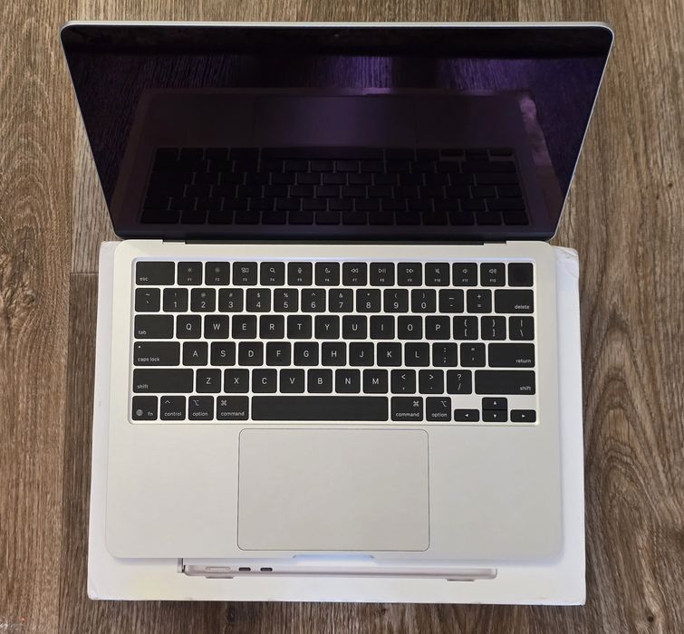 MacBook Air 13 M4 16/512 2 цикла