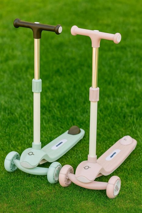 Детские самокаты разные модели.