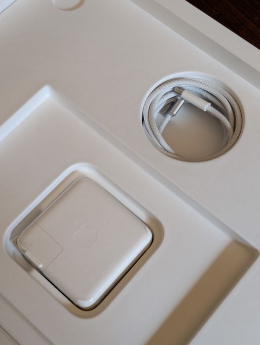 MacBook pro m5 16gb 1tb