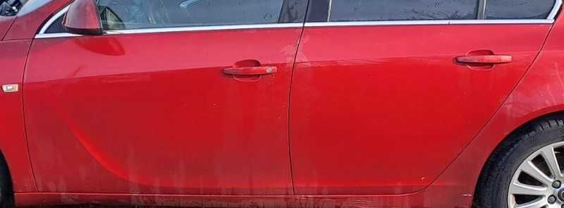 Врата врати лява дясна предни и задни Инсигния Insignia 2009Г.