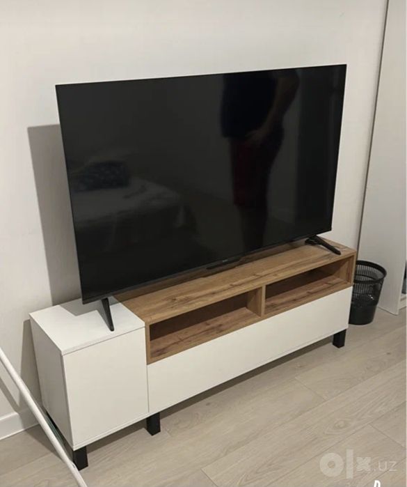 Тумба под TV ламинат