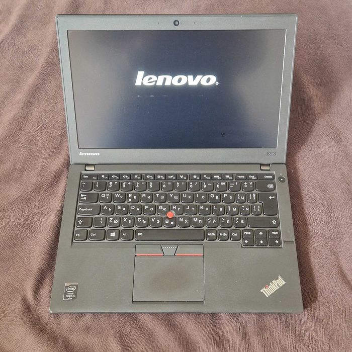 Laptop Lenovo ThinkPad X250 - 240GB SSD, i5 5300 CPU, 8GB RAM