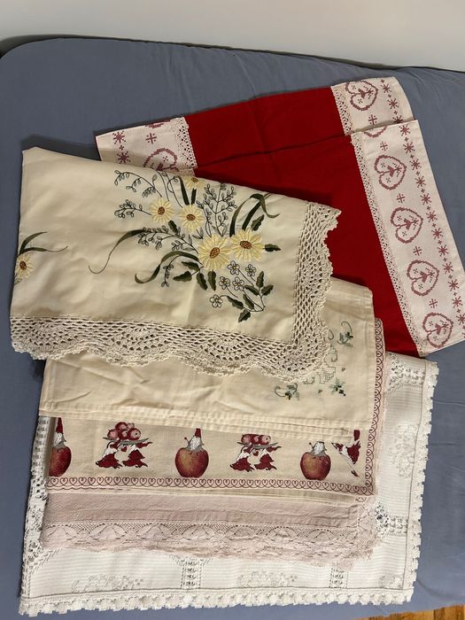 Декоративни покривки за маса