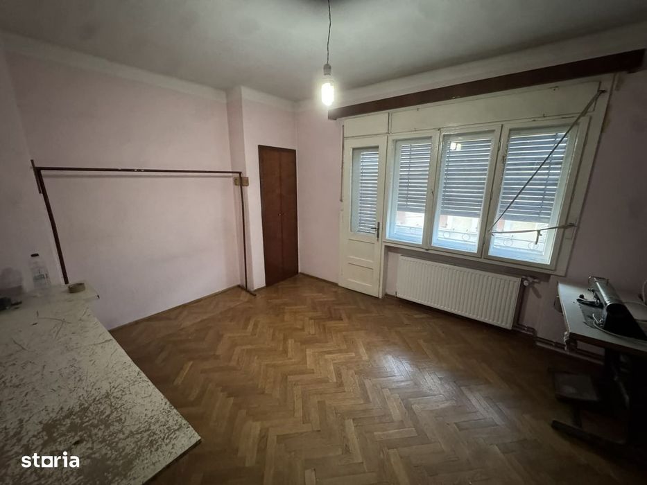 Casa P+2+M , Centru Nou , Ideal investitie (clinica , birouri)