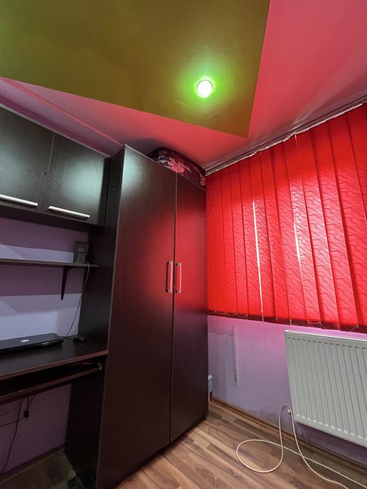 Vand apartament 2 camere