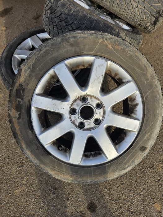Лети джанти с гуми за Vw Golf Vw Tuaran VW pasat  215/55/16
