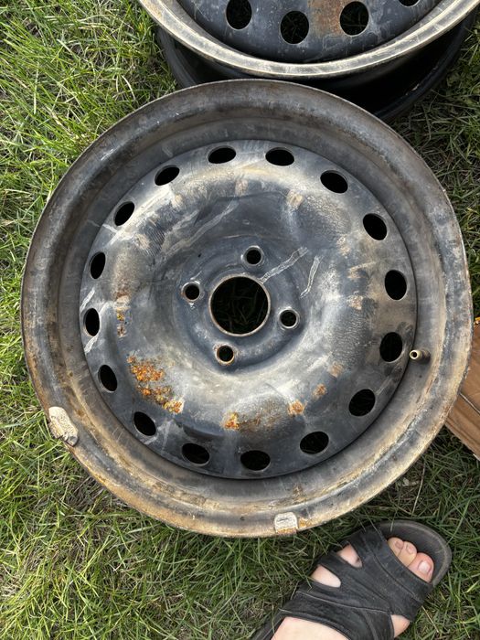 Продам диск r15 4x100