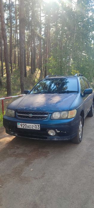 Продам Ниссан Рнесса