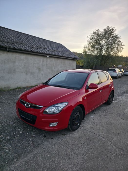 Hyundai i30 1.4 Benzina 2009 105 CP Euro 4