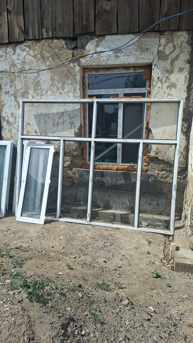 Продам пластиковые окна б/у