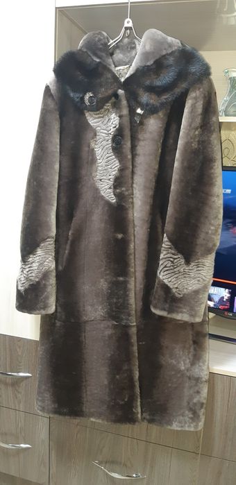 Продается мутоновая шуба